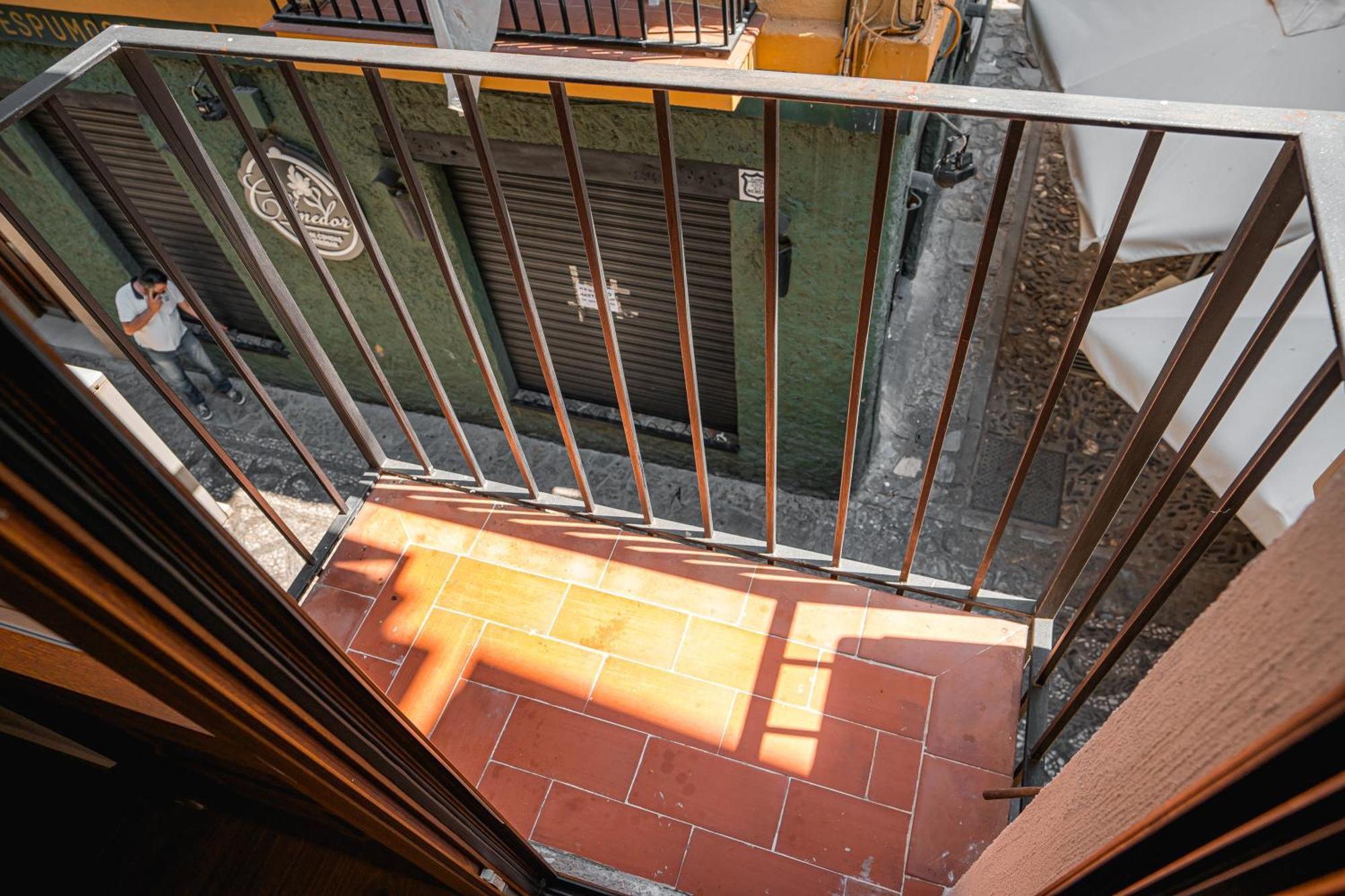 Apartamento La Tana Centro 2 Гранада Экстерьер фото